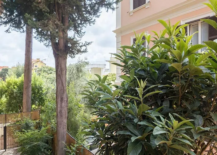 Poerio Home&garden Near The Centre Of * רומא