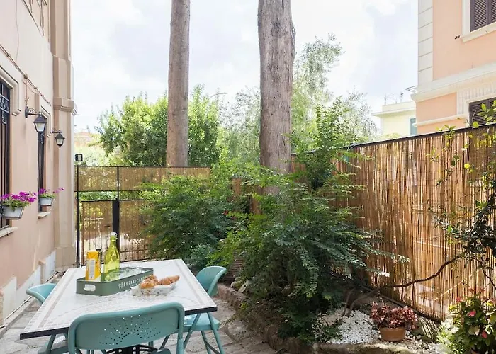 Poerio Home&garden Near The Centre Of דירה *